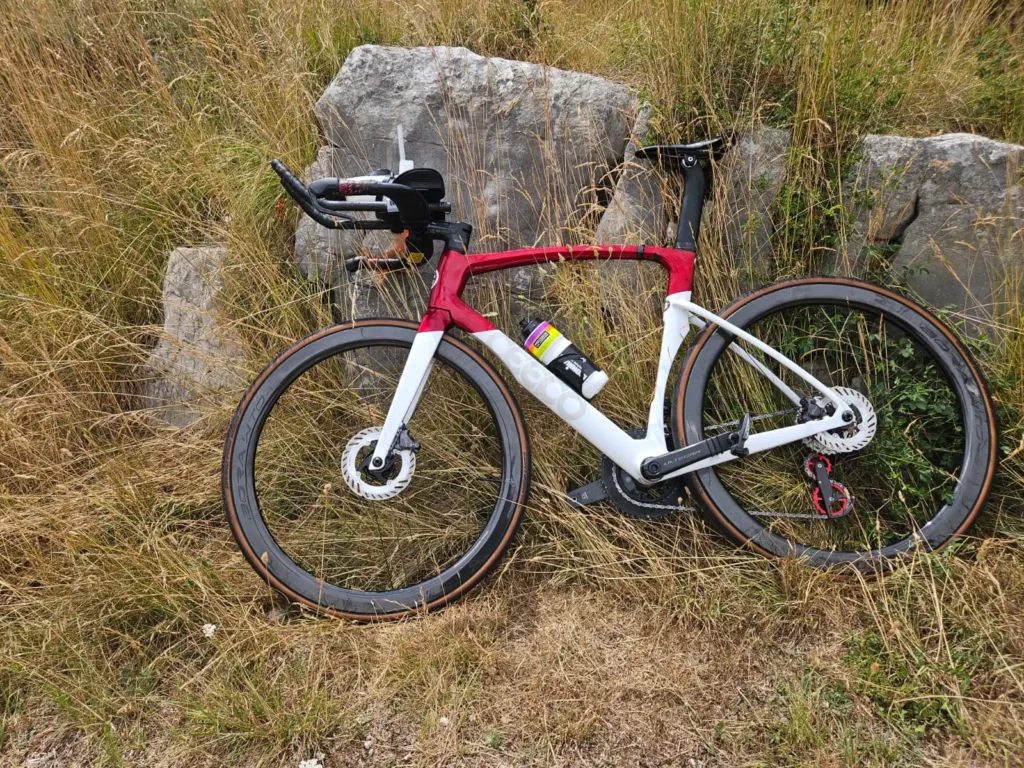 Création d'un vélo sur-mesure pour un client de Vélo Addict